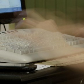 Dieci segnali che indicano che la tecnologia ti ha cambiato troppo la vita Dieci segnali che indicano che la tecnologia ti ha cambiato troppo la vita