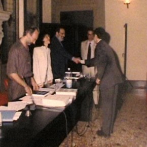Arrivederci professore. Deve ancora farmi quella domanda... Arrivederci professore. Deve ancora farmi quella domanda...